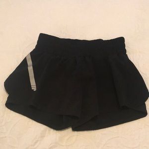 Running shorts